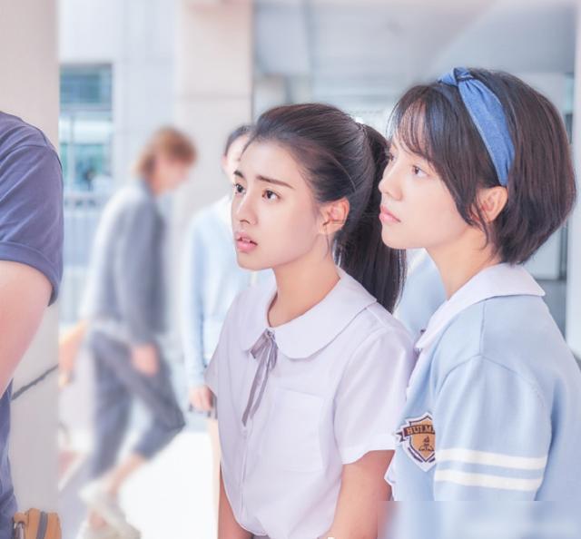 眼镜妞之奇幻冒险
